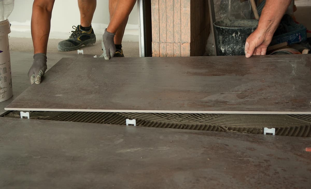 L'Art de la Pose de Carrelage